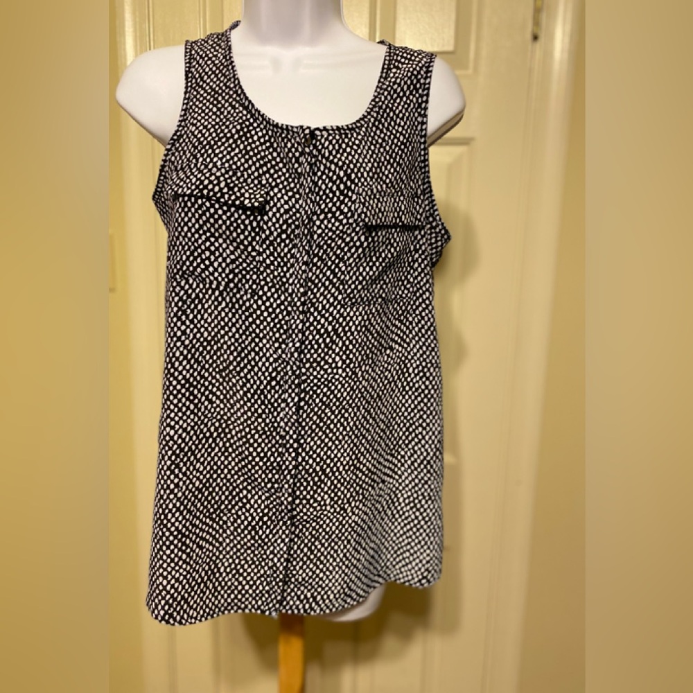CHICO’S Black and White Sleeveless Button-Down Blouse, Size: S = Chicos 0
